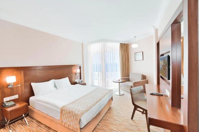Salamis Bay Conti Resort Hotel & Casino Фамагуста Стая снимка