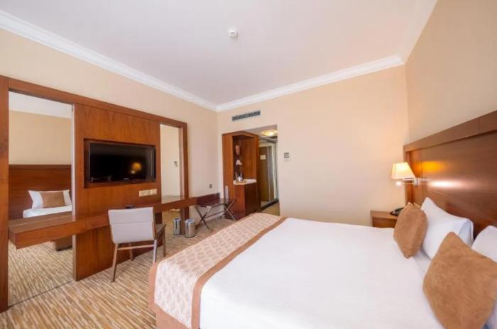 Salamis Bay Conti Resort Hotel & Casino Фамагуста Стая снимка A room at the hotel